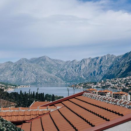 Paradise Bay Apartments Kotor Extérieur photo