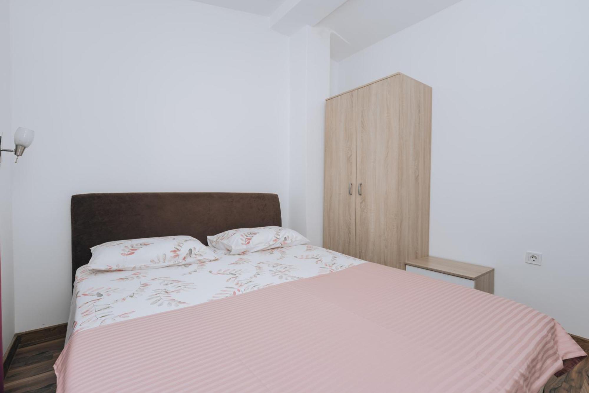 Paradise Bay Apartments Kotor Extérieur photo
