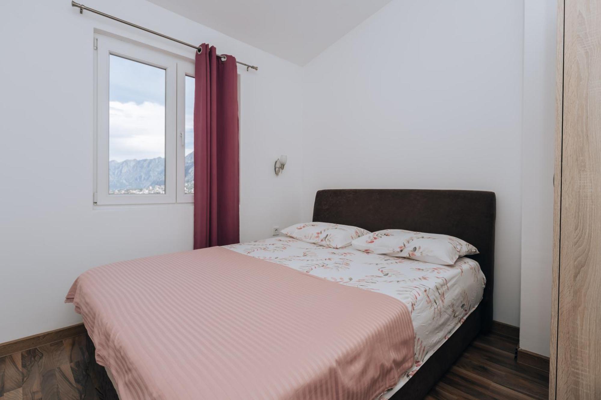 Paradise Bay Apartments Kotor Extérieur photo