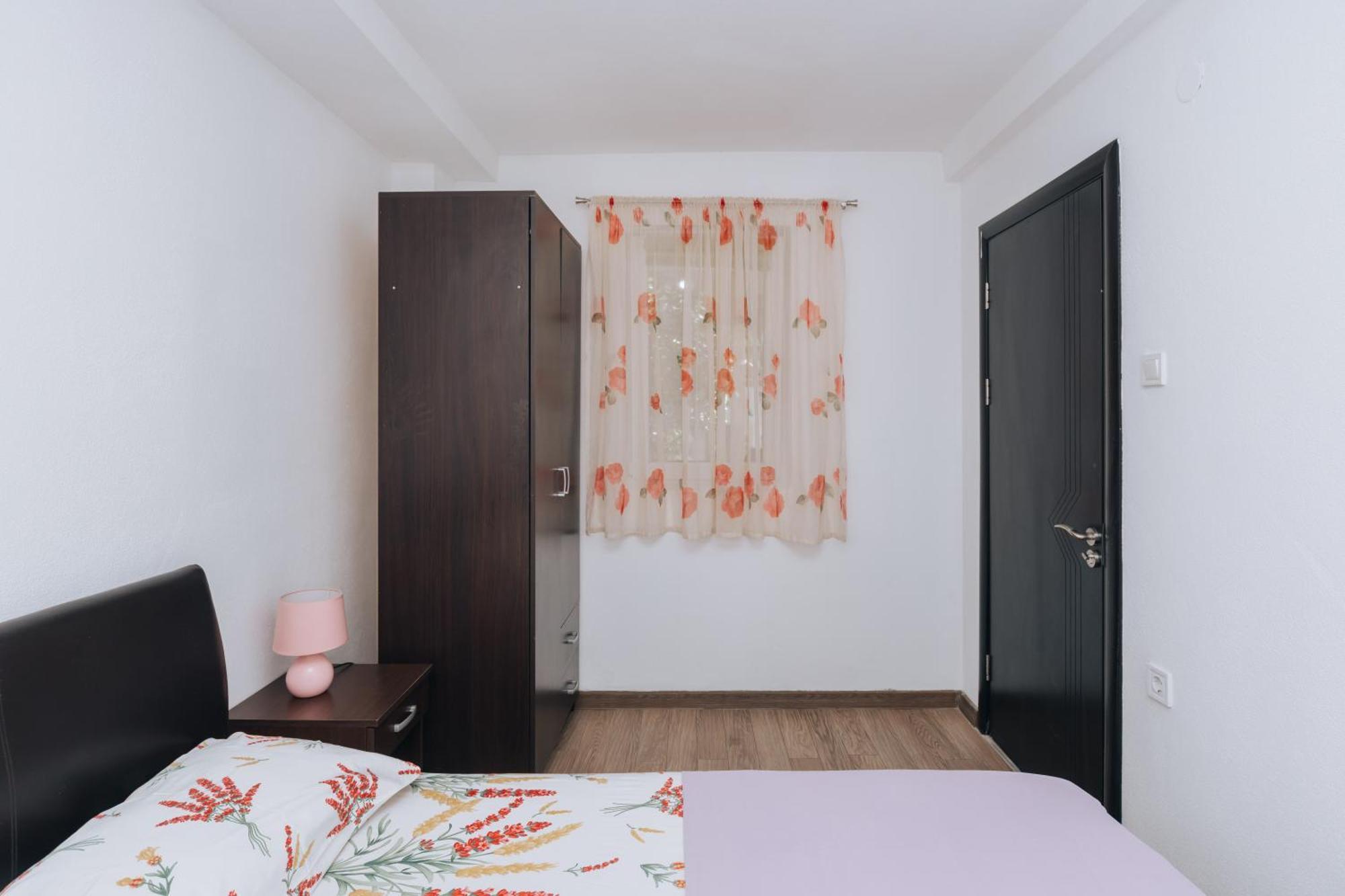 Paradise Bay Apartments Kotor Extérieur photo