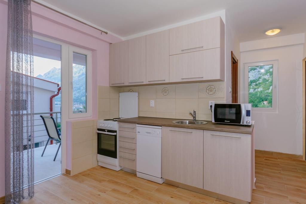 Paradise Bay Apartments Kotor Extérieur photo