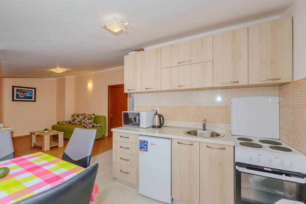 Paradise Bay Apartments Kotor Extérieur photo